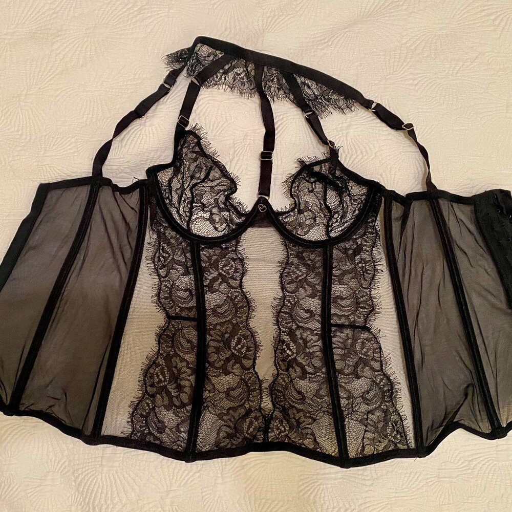 Black sheer Lace Corset - Basque - NEW
